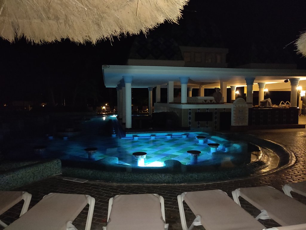 IMG-20191204-205842.jpg